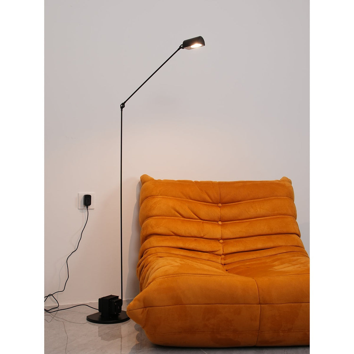 Daphine Floor Lamp - view 7