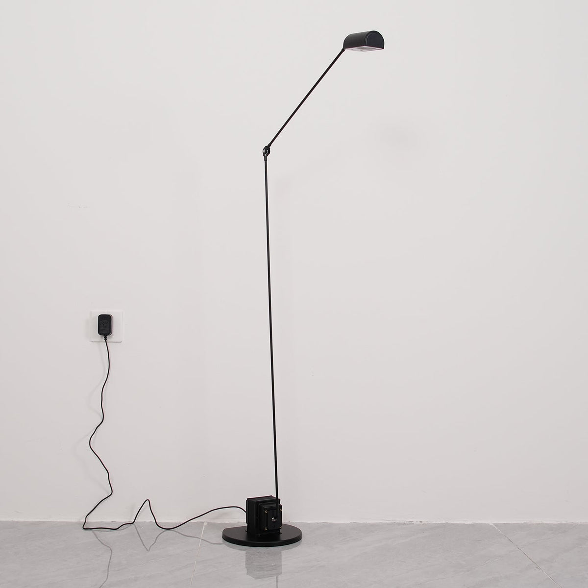 Daphine Floor Lamp - view 10