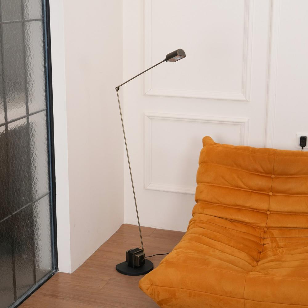 Daphine Floor Lamp - view 18