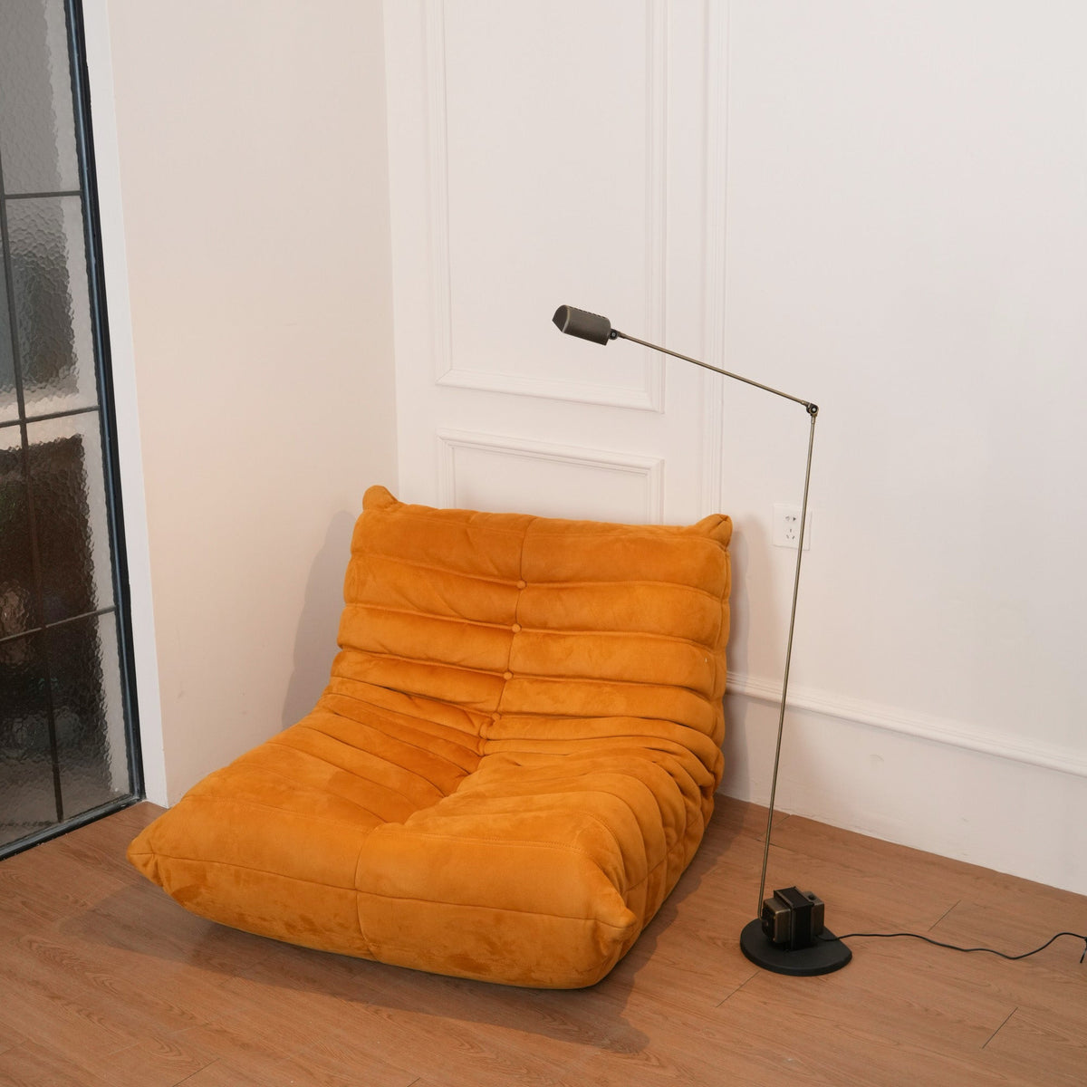 Daphine Floor Lamp - view 19