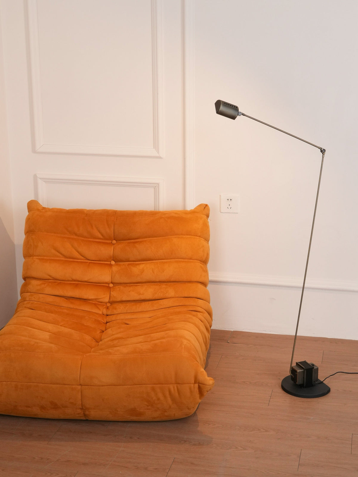 Daphine Floor Lamp - view 26