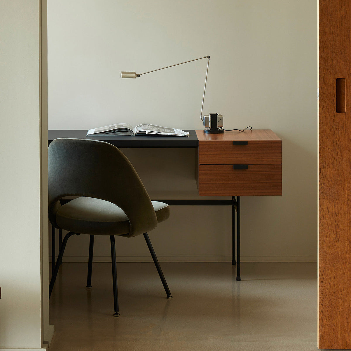 Daphine Table Lamp - view 31