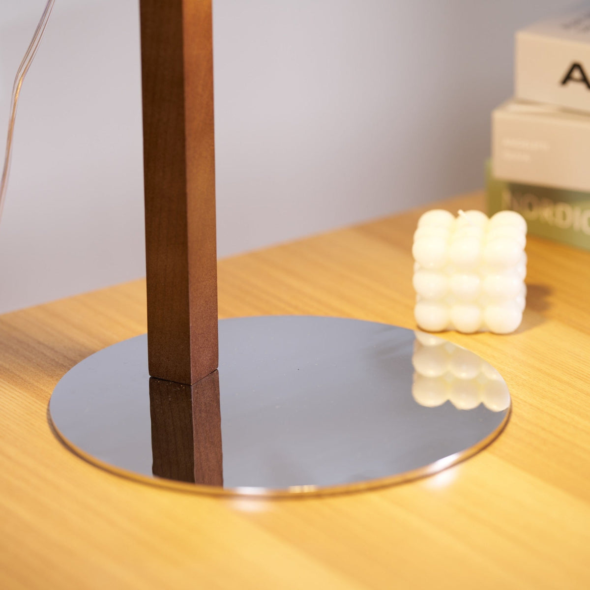 Dario Tilted Table Lamp