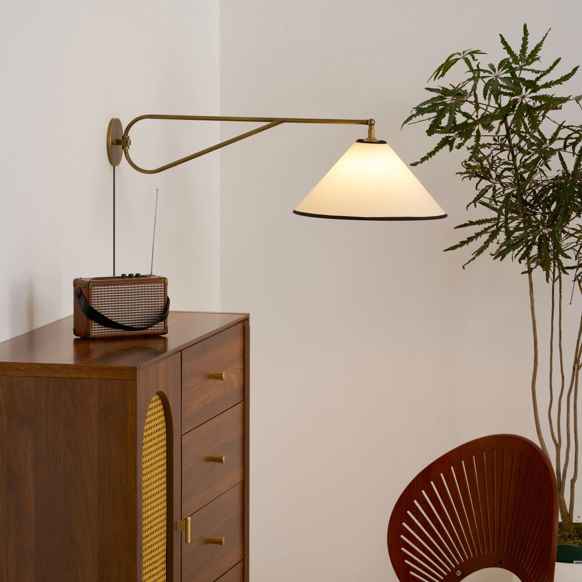 Dionis Plug-in Wall Lamp
