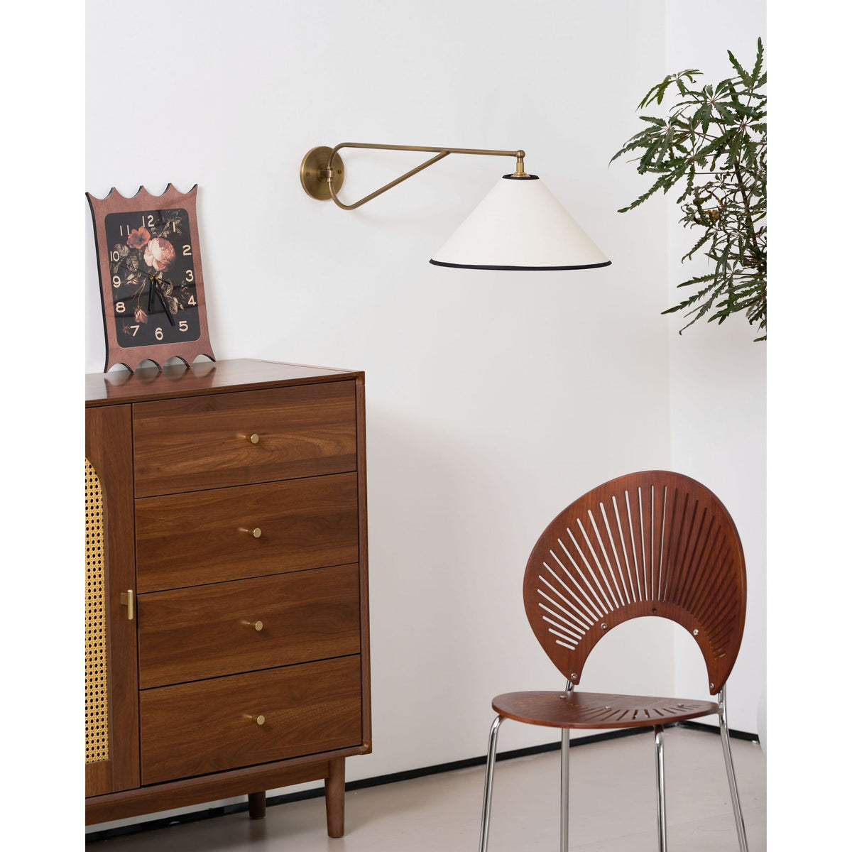 Dionis Wall Lamp - view 4