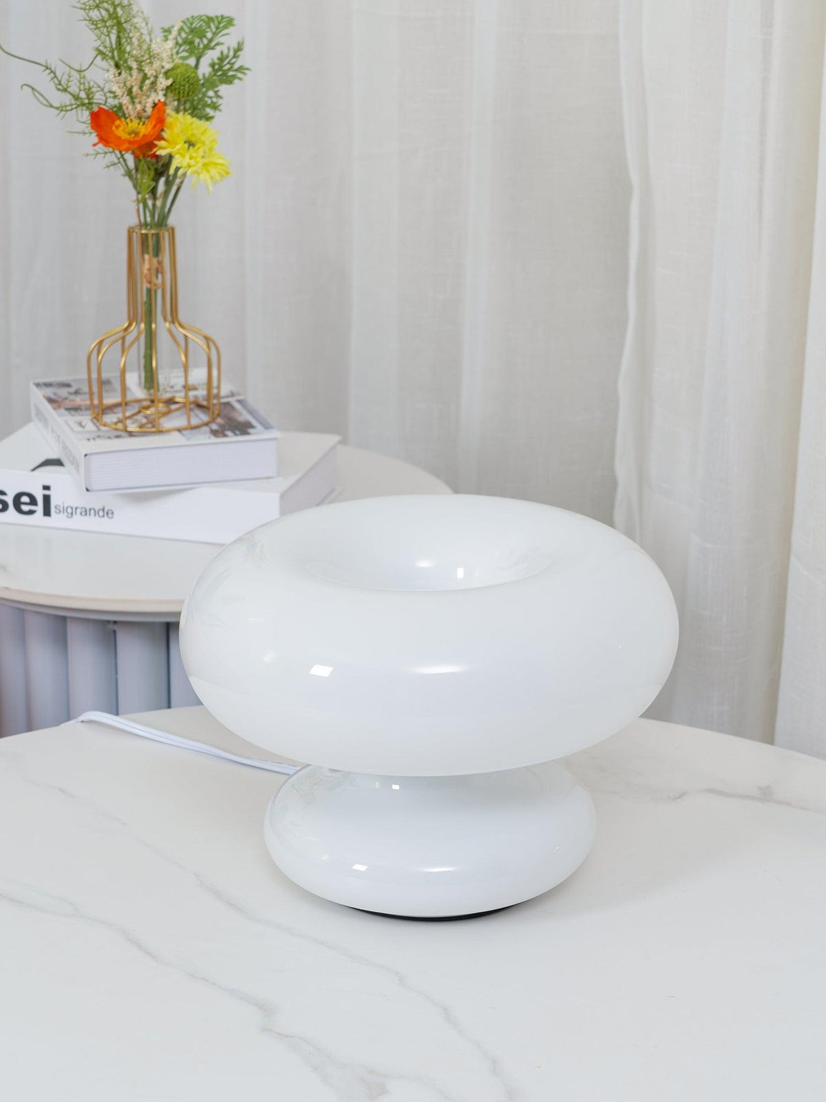 Donut Table Lamp - view 9
