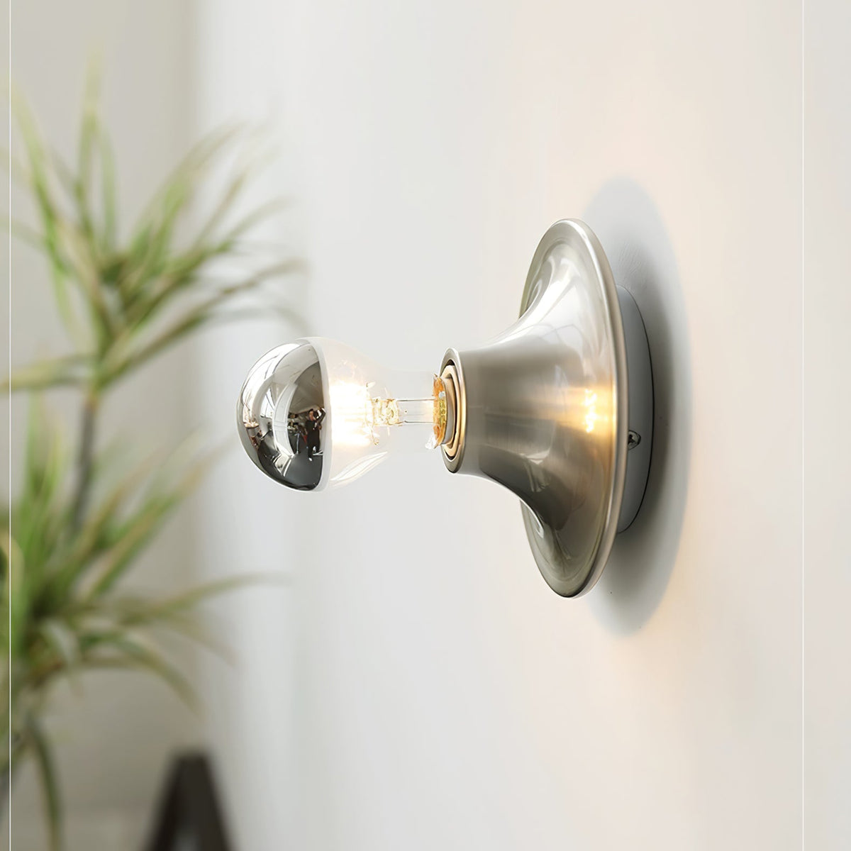 Eclipta Wall Sconce