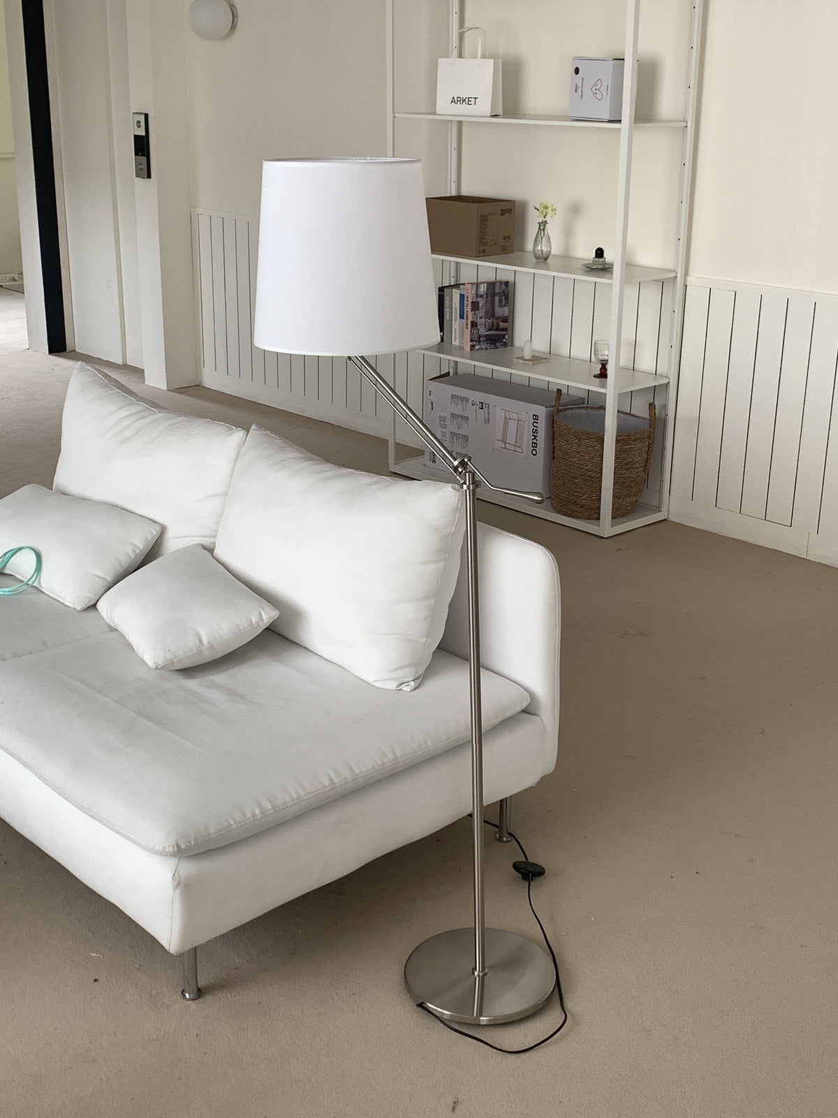 Eichholtz Medea Floor Lamp - view 15
