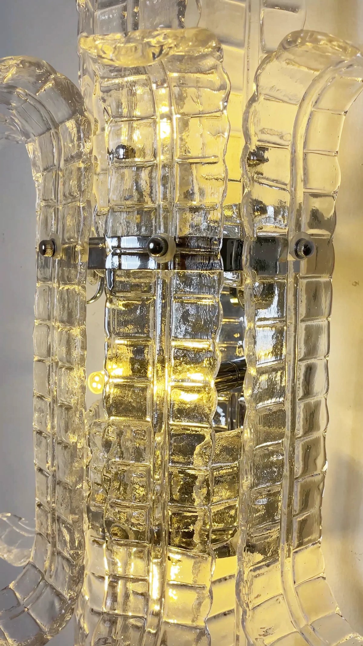 Elegant Murano Leaf Shape Glass Wall Sconce - view 17