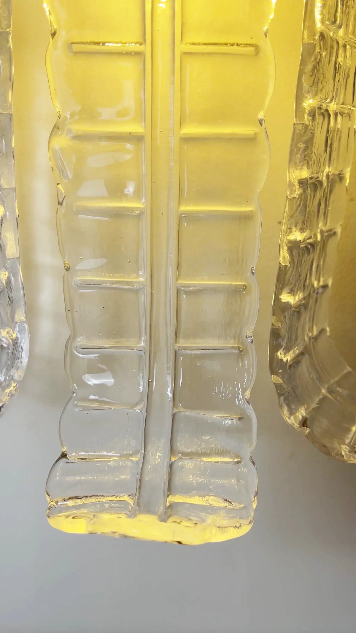 Elegant Murano Leaf Shape Glass Wall Sconce - view 15