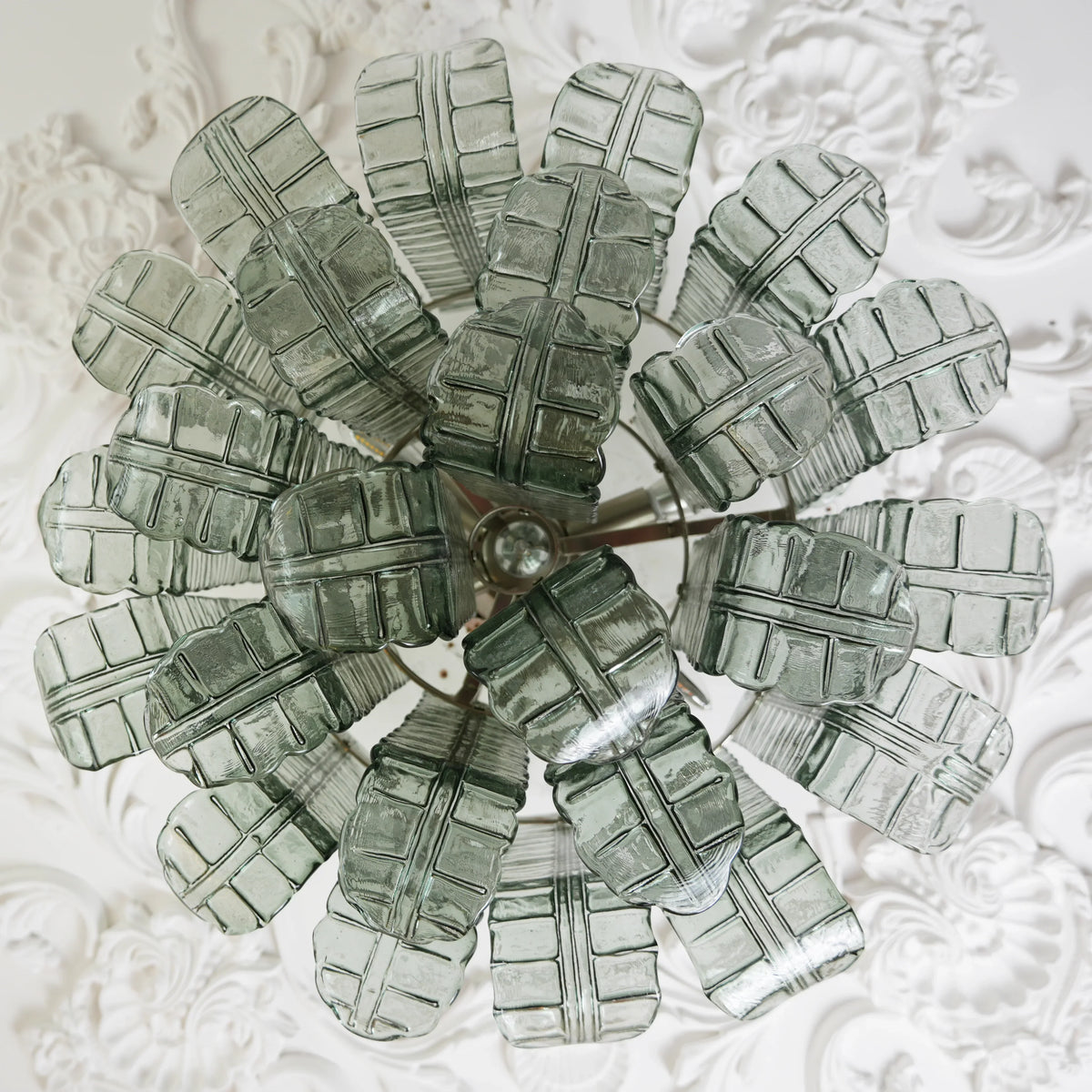 Elegant Murano Leaf Shaped Green Ceiling Lamp