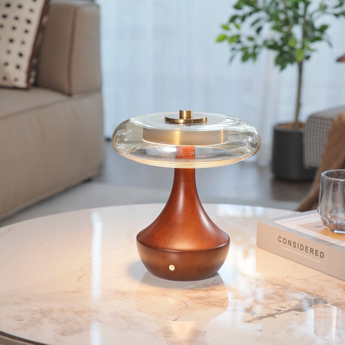 Elliot Table Lamp - view 4