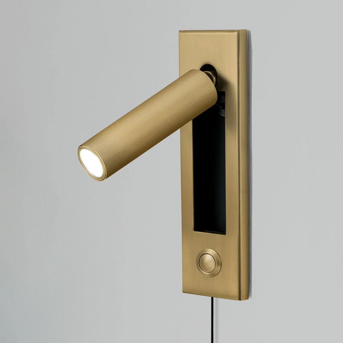 Embedded Bedside Plug-in Sconce