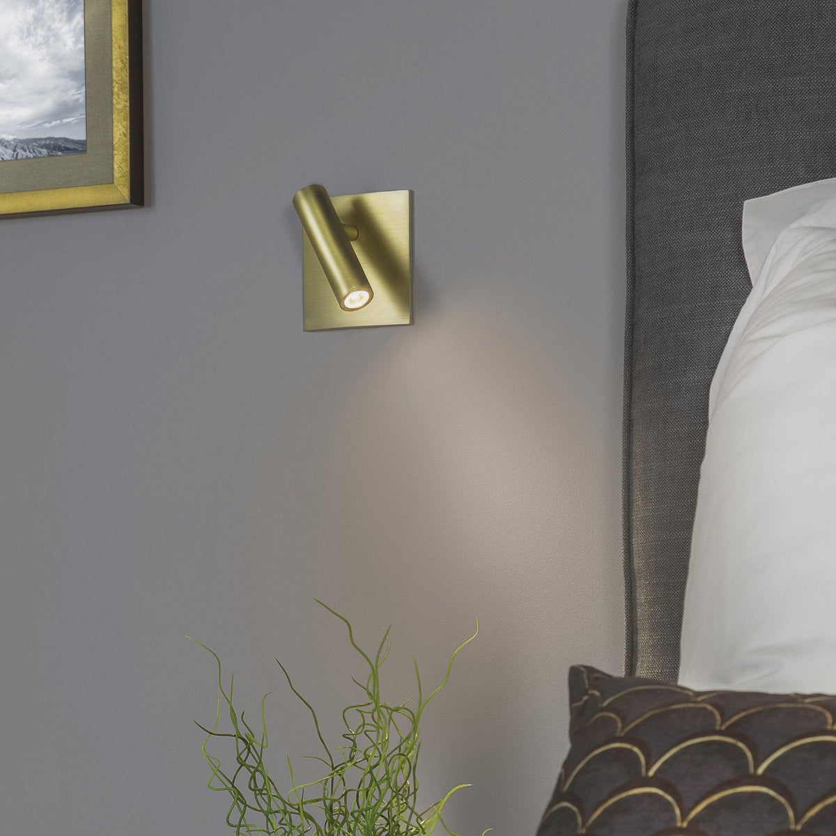 Square Switched Sconce - view 4