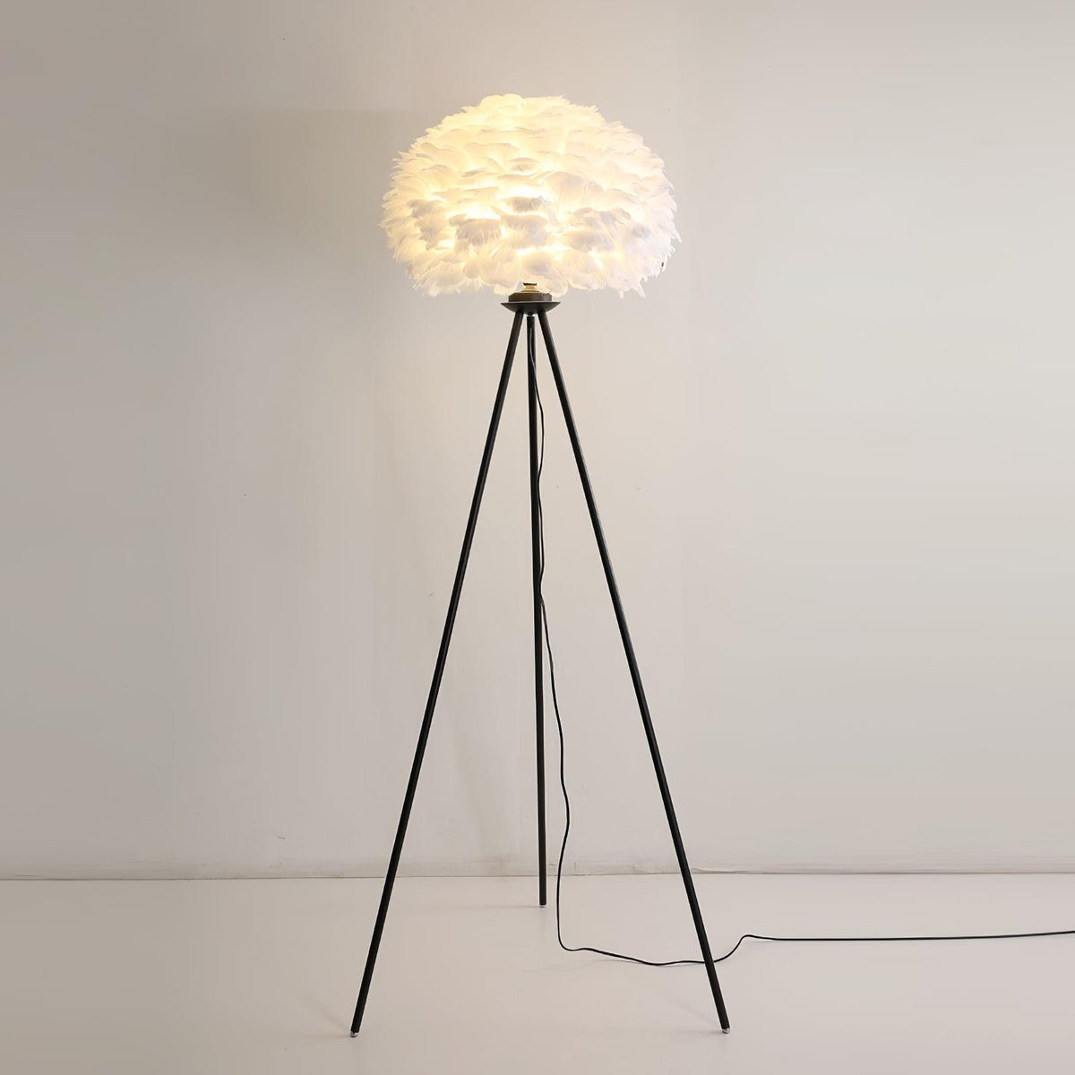 Eos Feather Floor Lamp - view 17