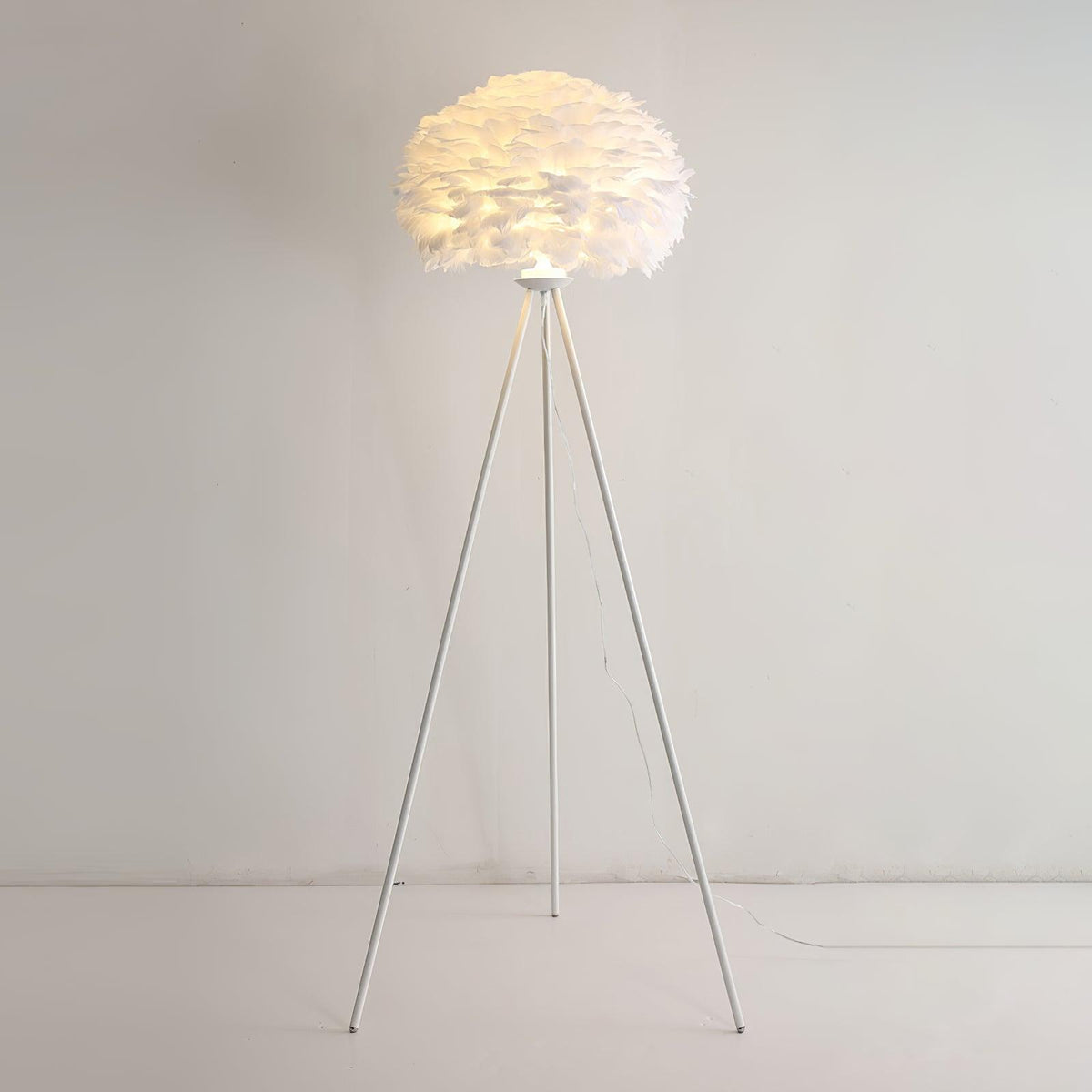 Eos Feather Floor Lamp - view 18