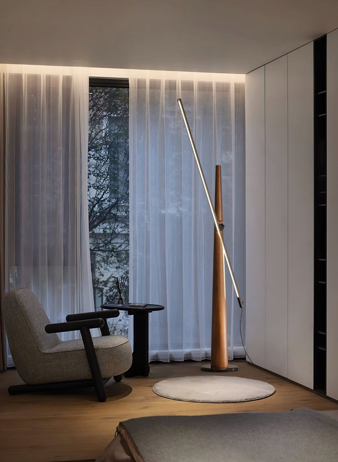 Equora Floor Lamp