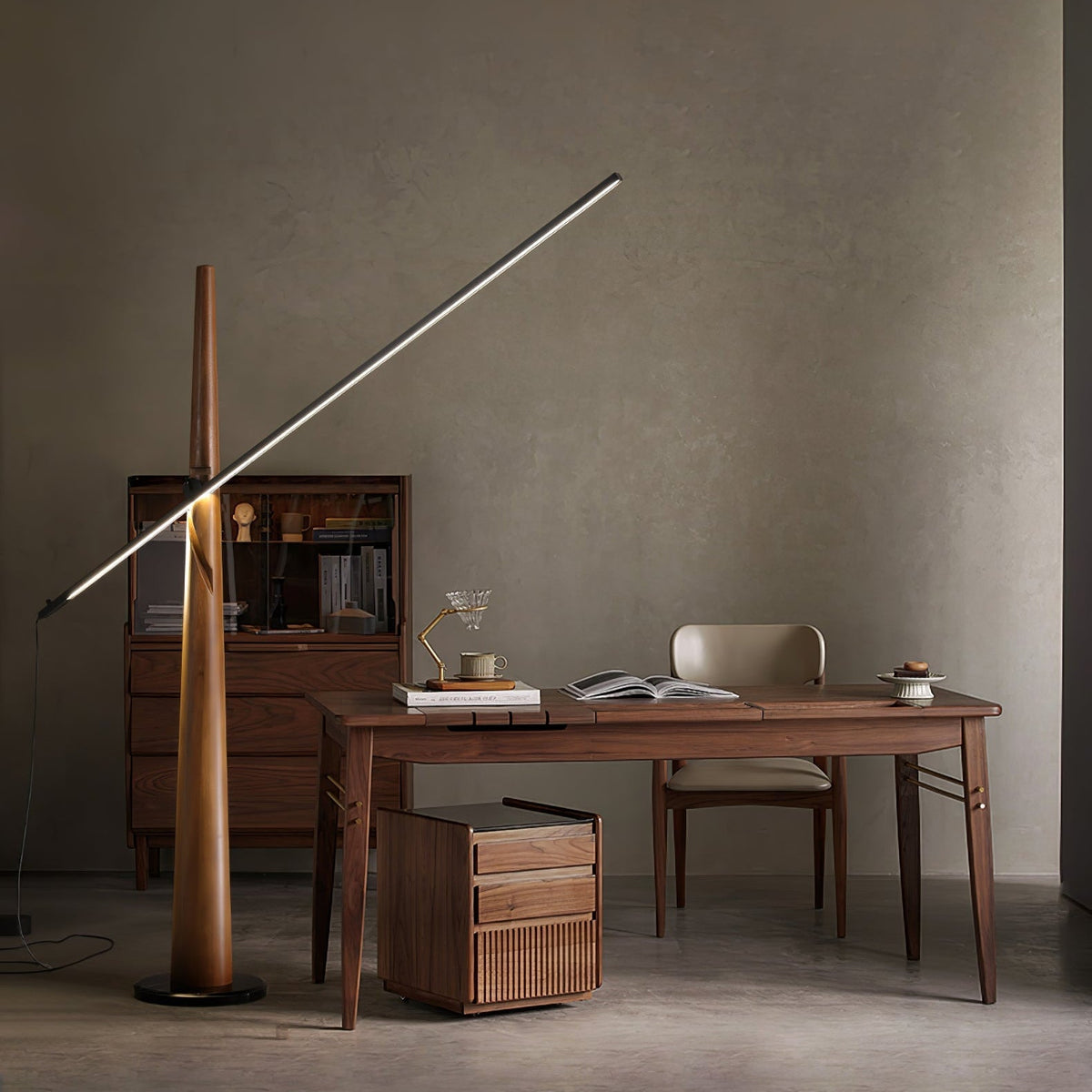 Equora Floor Lamp