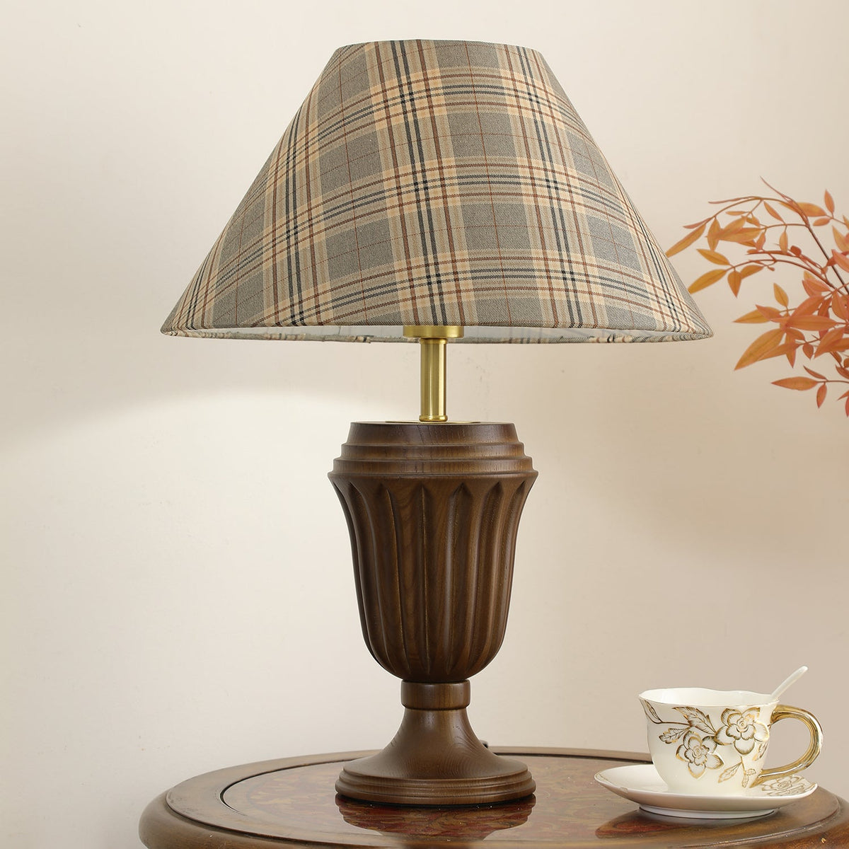 Evelyn Table Lamp - view 6