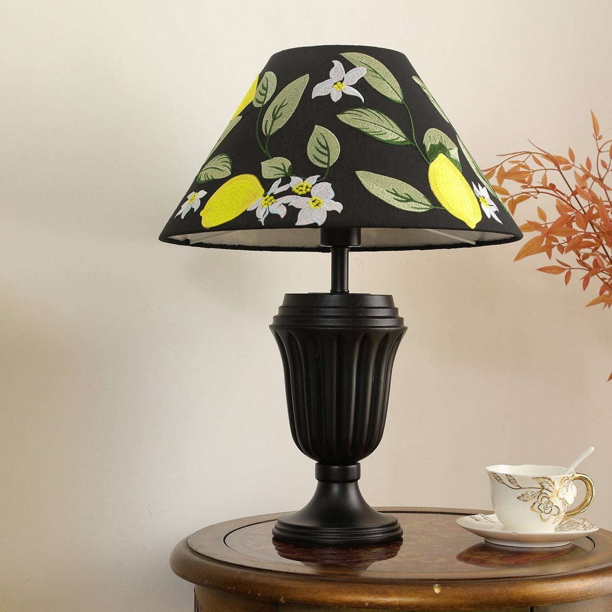 Evelyn Table Lamp - view 9