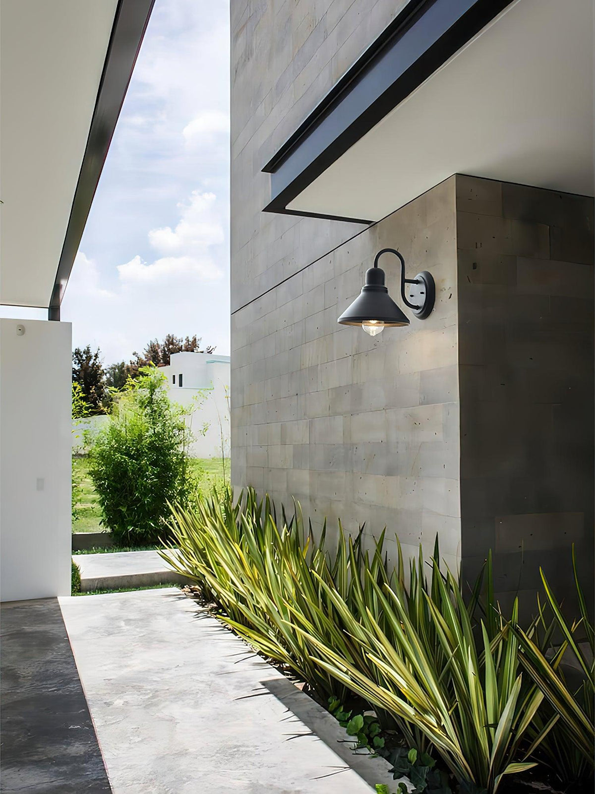 Fable Outdoor Wall Lamp - view 7