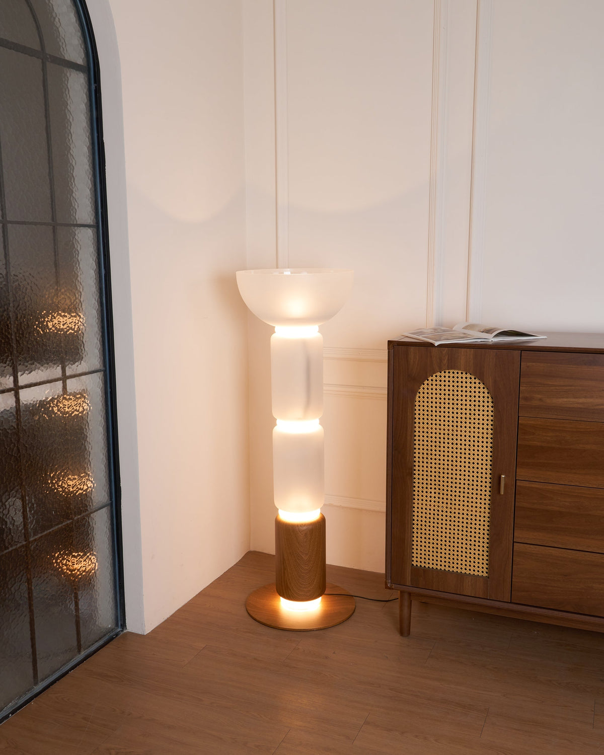 Ficupala Floor Lamp - view 6