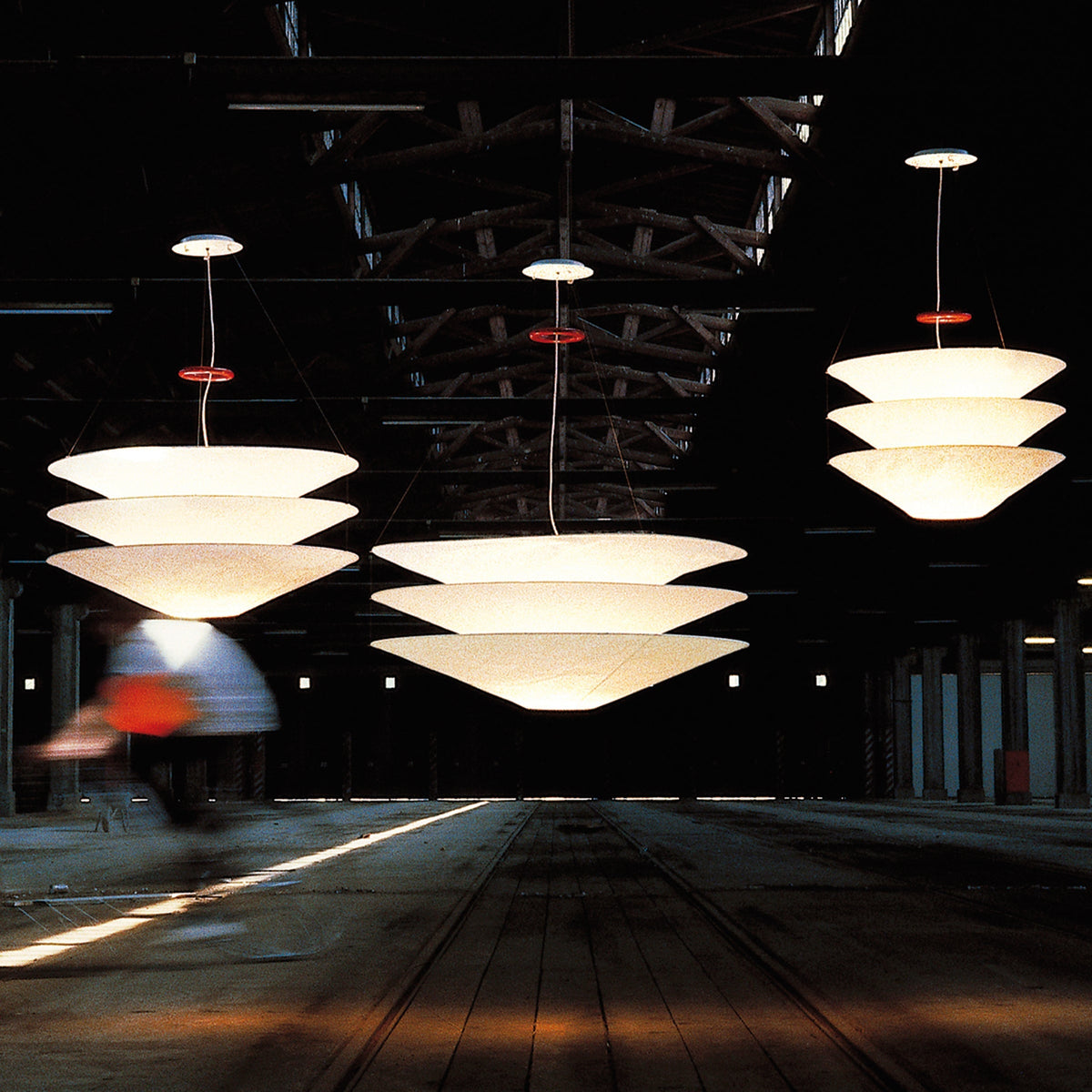 Floating Pendant Light - view 15