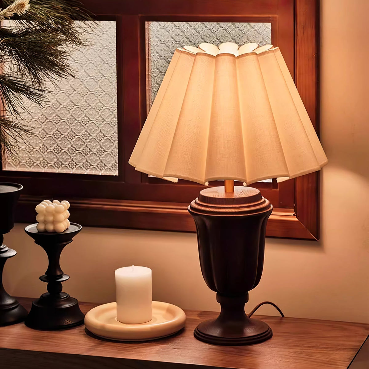 Florence Tulip Table Lamp - view 3