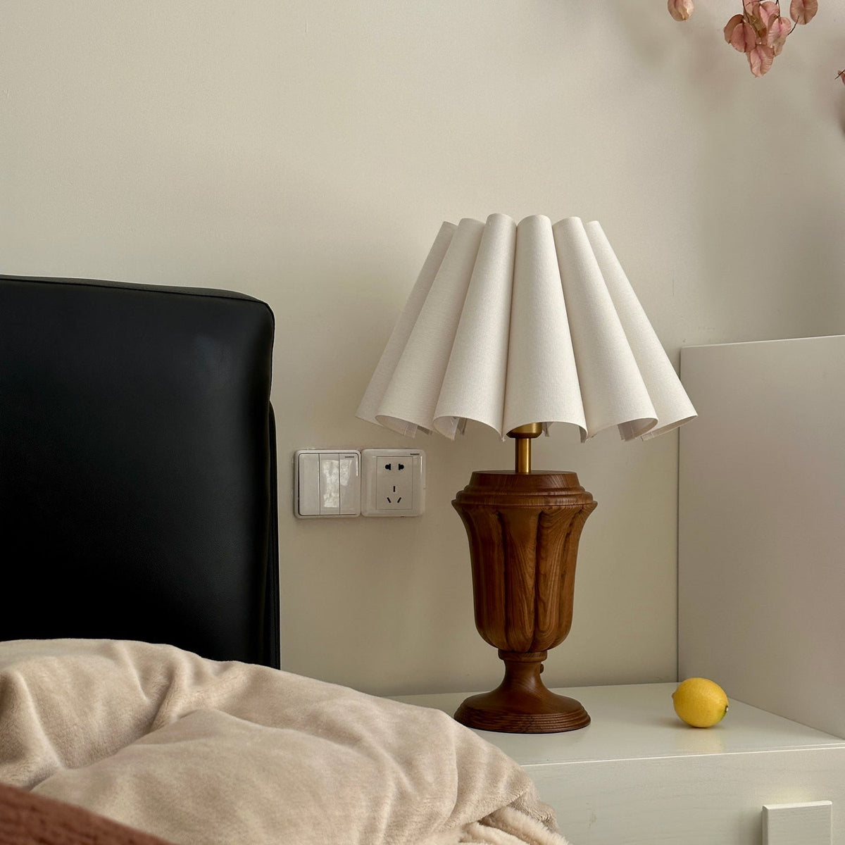 Florence Tulip Table Lamp - view 11