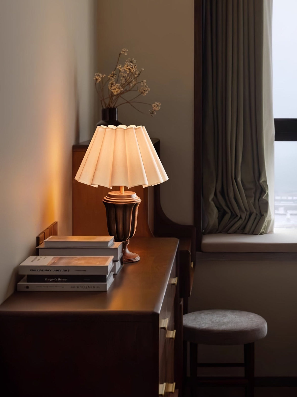 Florence Tulip Table Lamp - view 9
