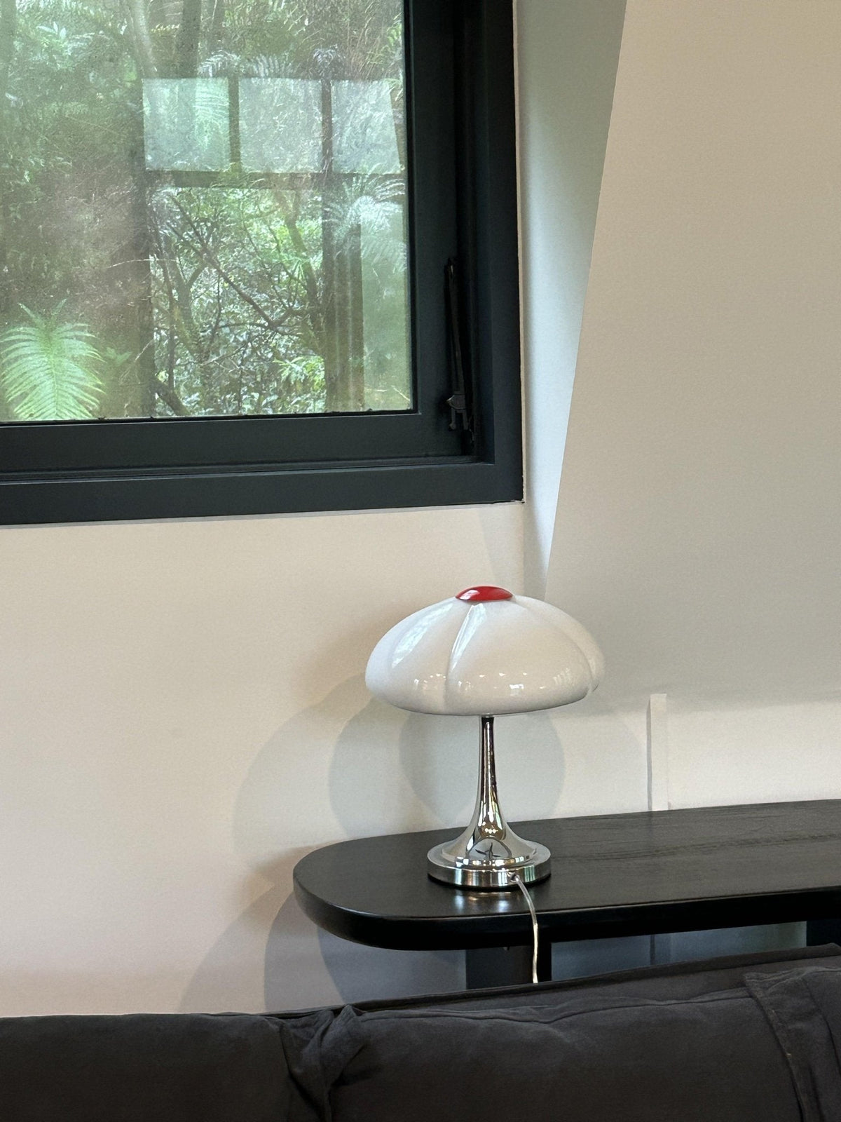 Flower Petal Table Lamp - view 18