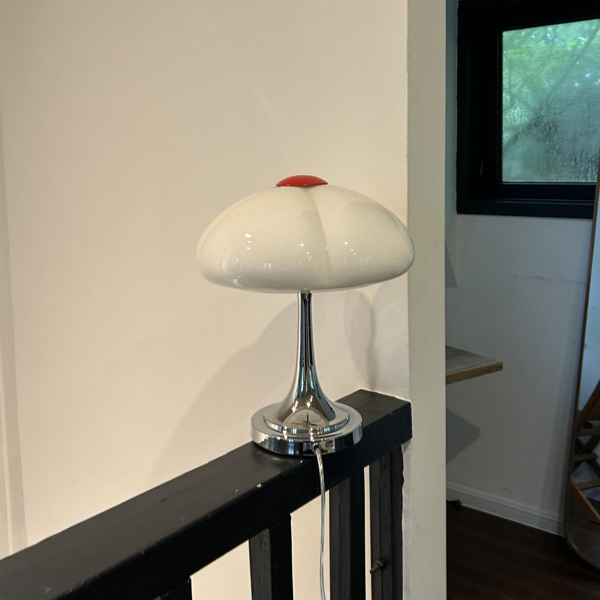 Flower Petal Table Lamp - view 13