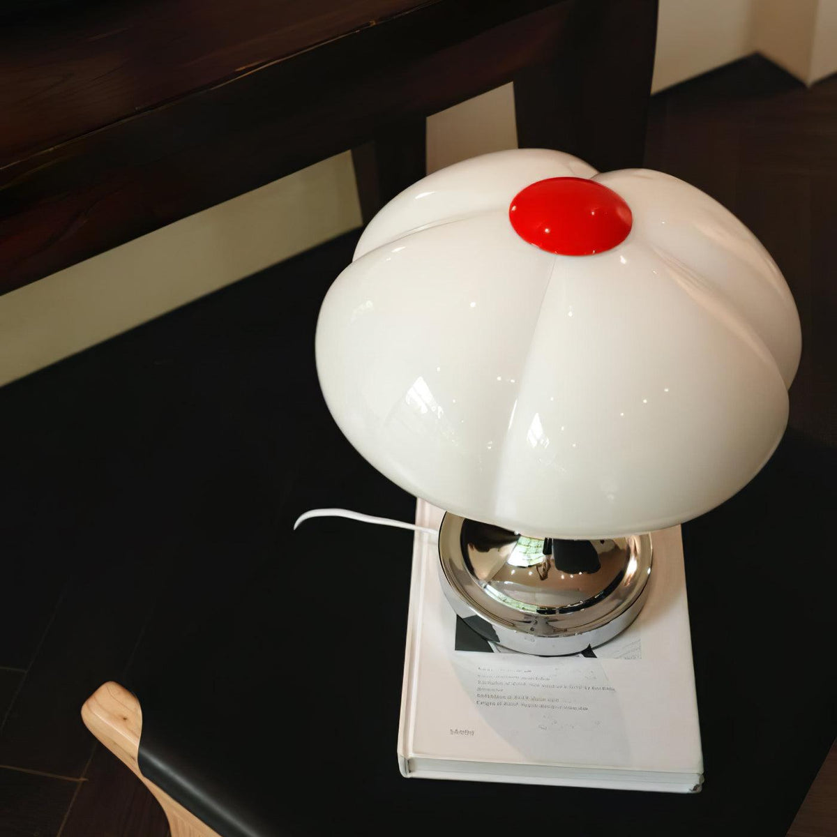 Flower Petal Table Lamp - view 30