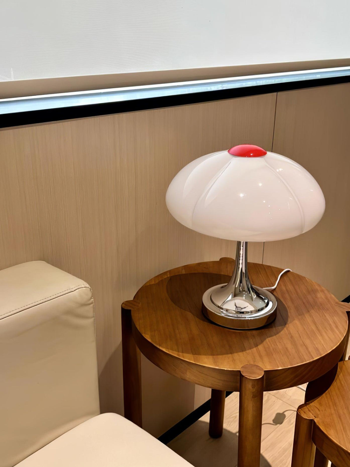 Flower Petal Table Lamp - view 31