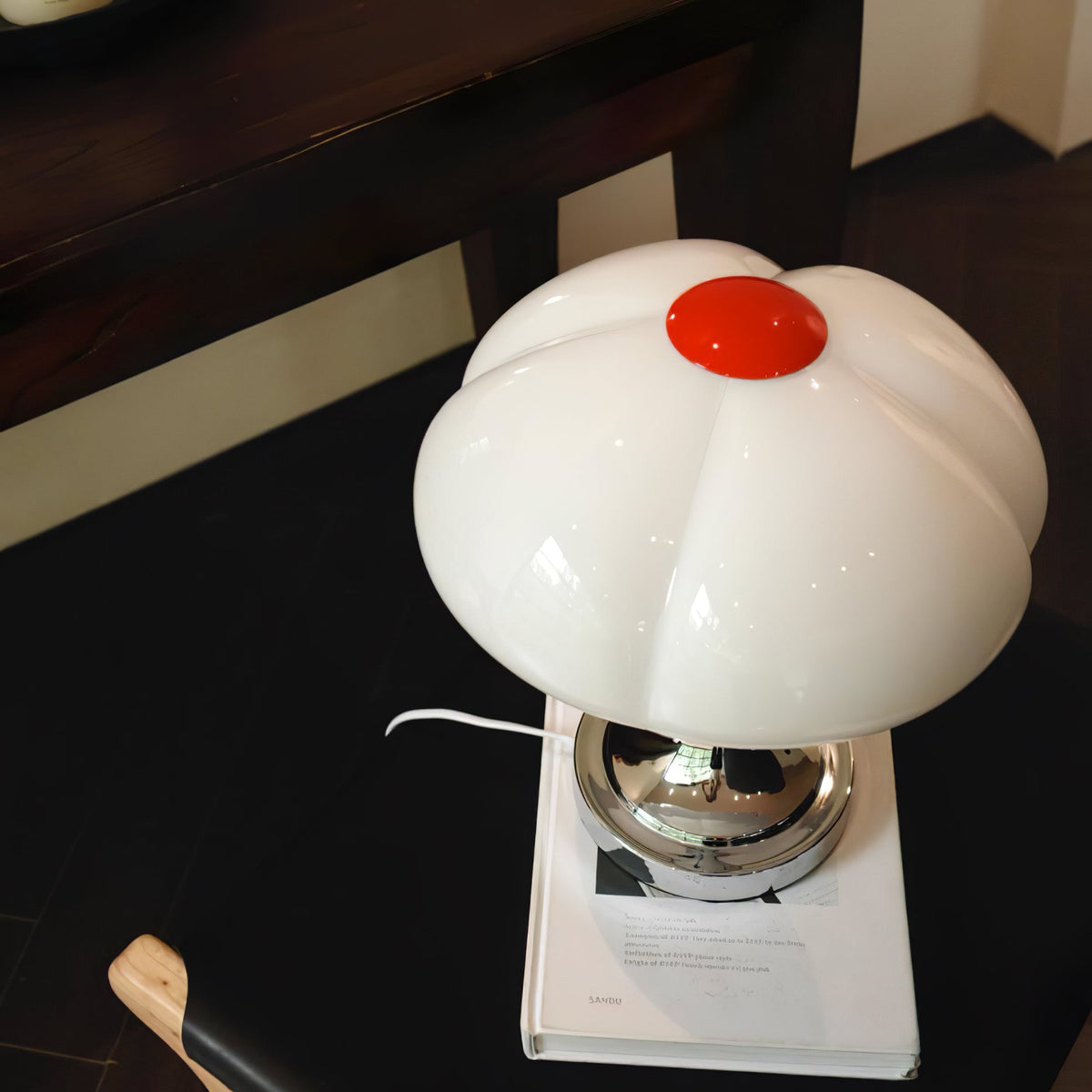 Flower Petal Table Lamp - view 34