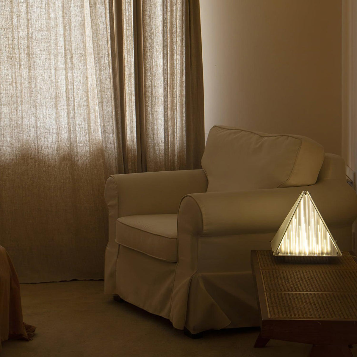 Fragment Table Lamp - view 12