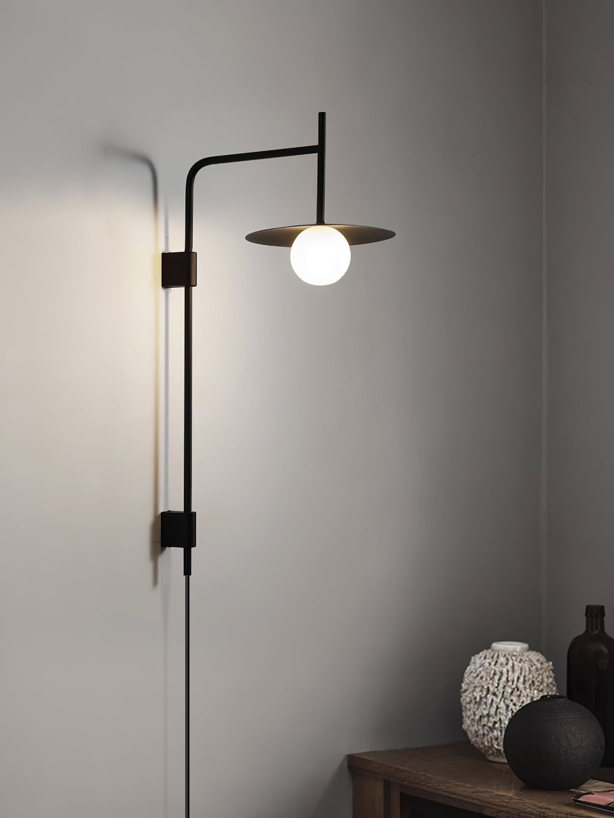 Gea Swing Arm Wall Lamp - view 13