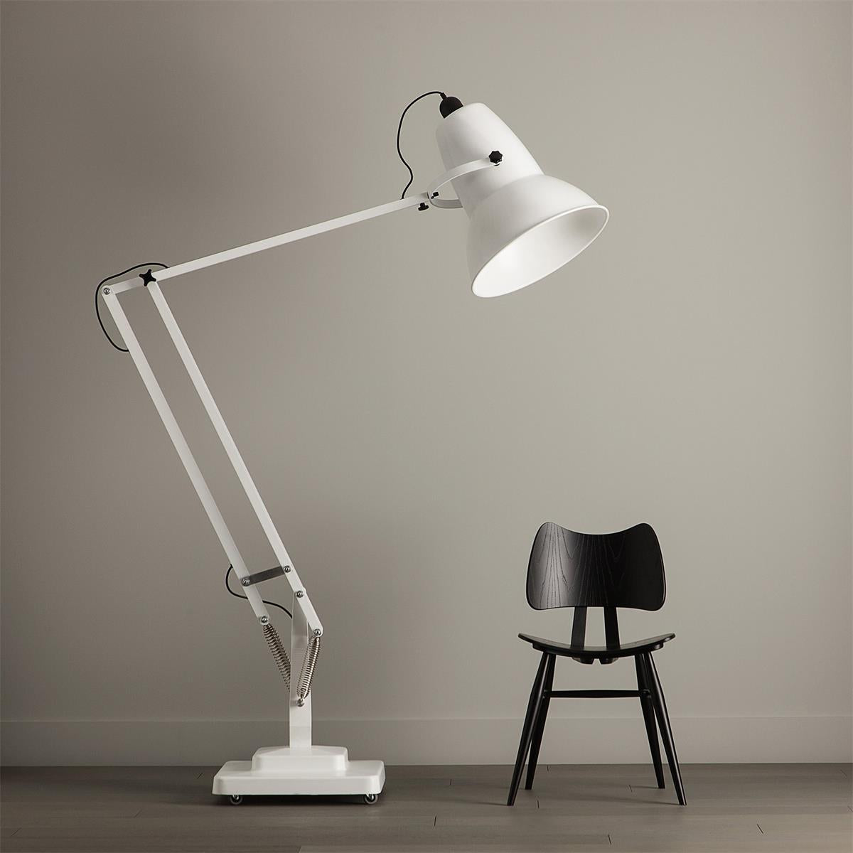 Giant Floor Lamp - view 40
