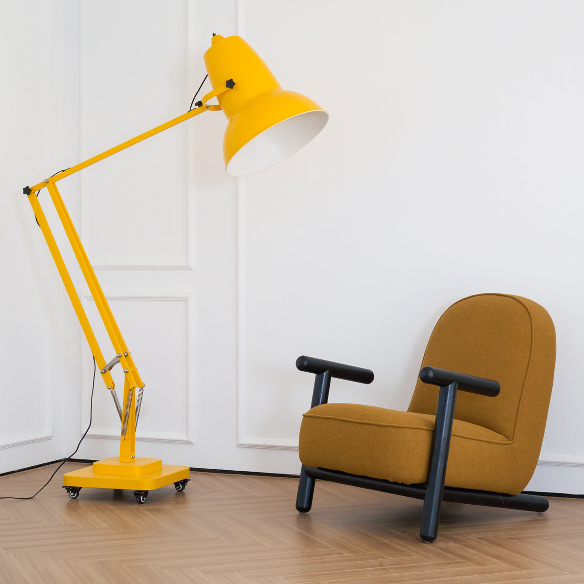 Giant Floor Lamp - view 9
