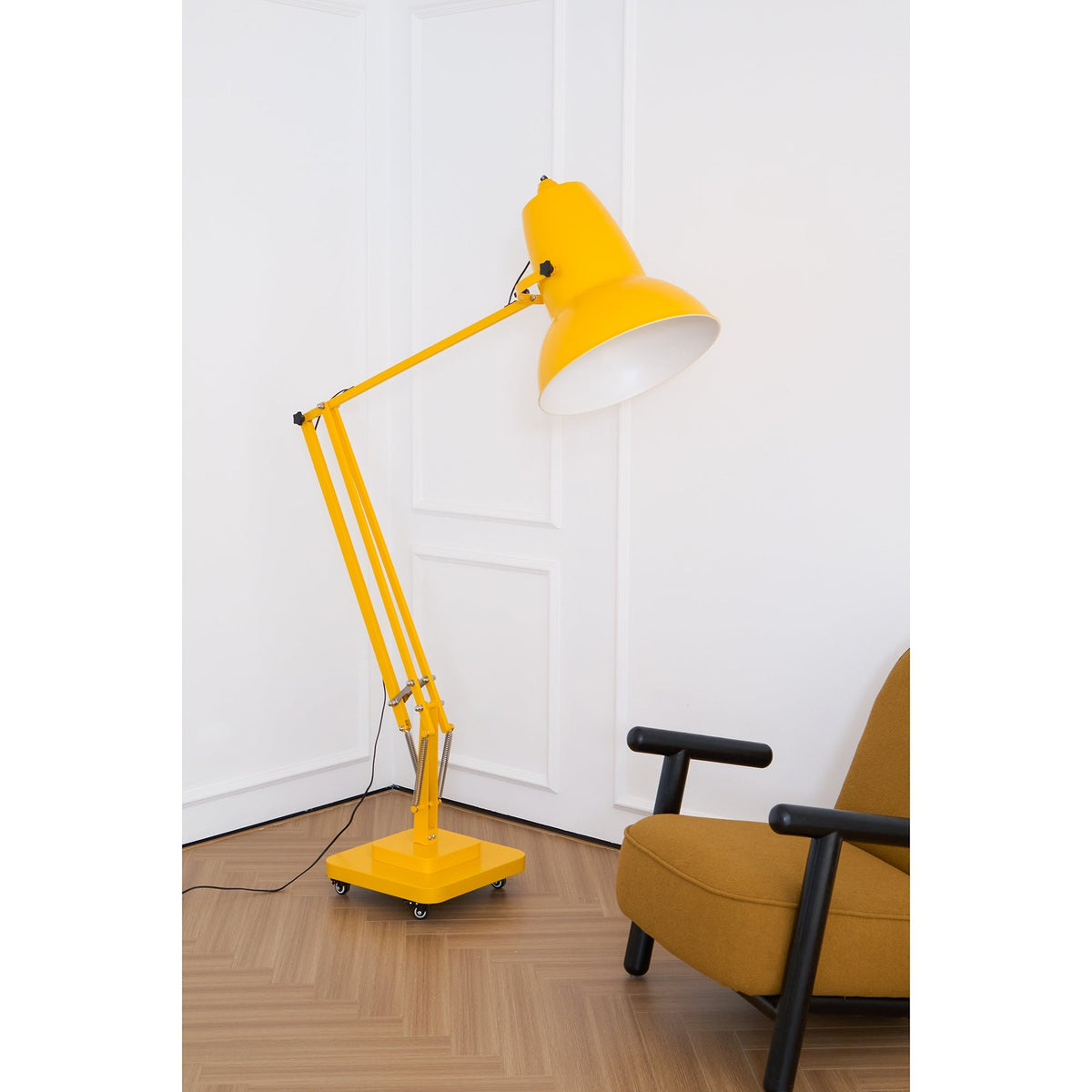 Giant Floor Lamp - view 14