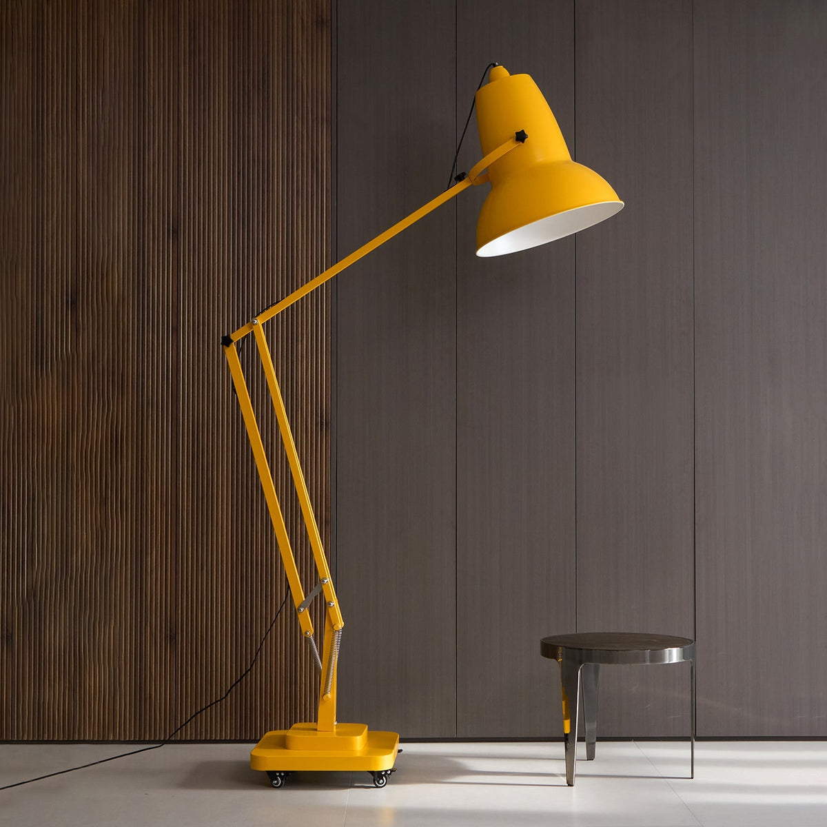 Giant Floor Lamp - view 18