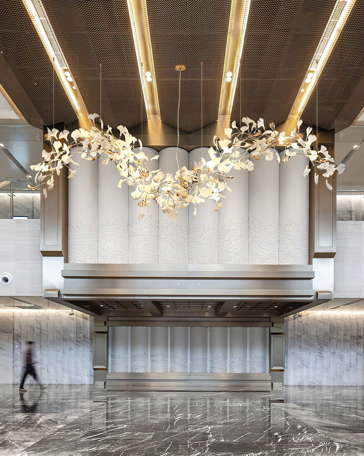 Ginkgo Tip Tlying Chandelier - view 10