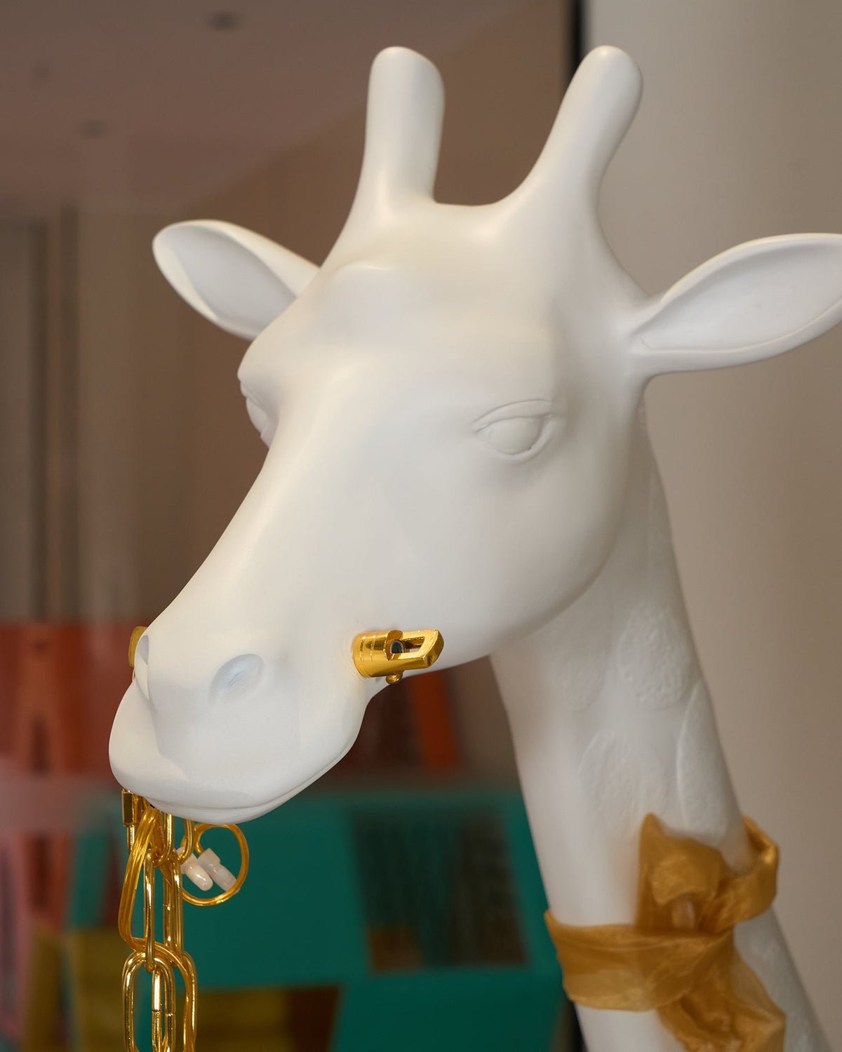 Giraffe Sculpture Floor Lamp