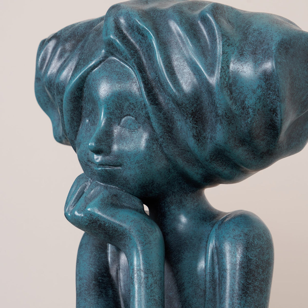Girl Meditate Sculpture Ornaments - view 75