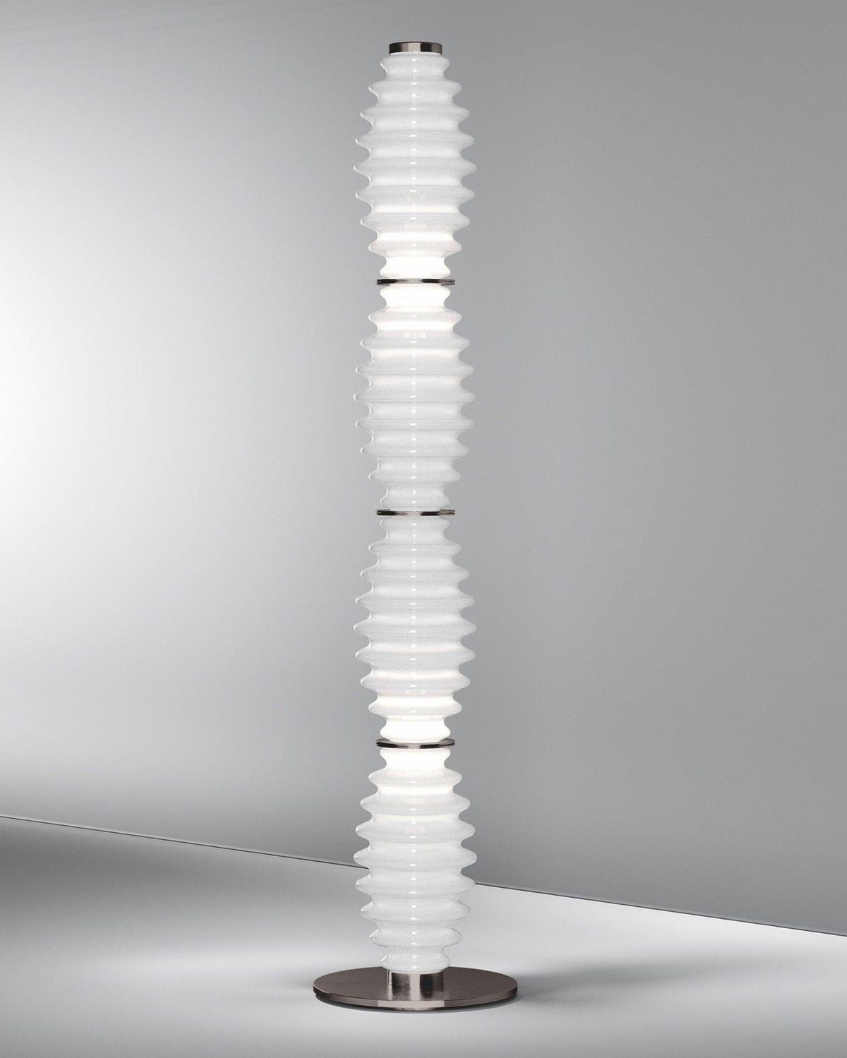 Grand Collier Floor Lamp - view 5