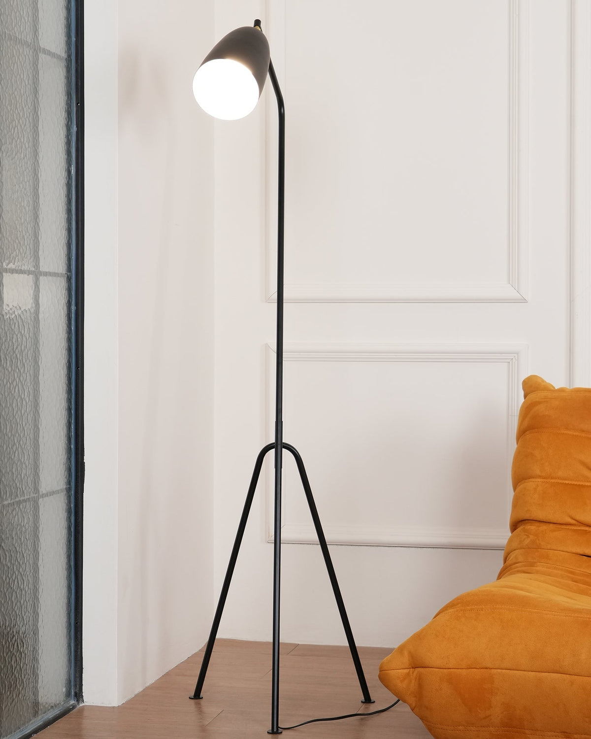 Lean Floor Lamp - view 5