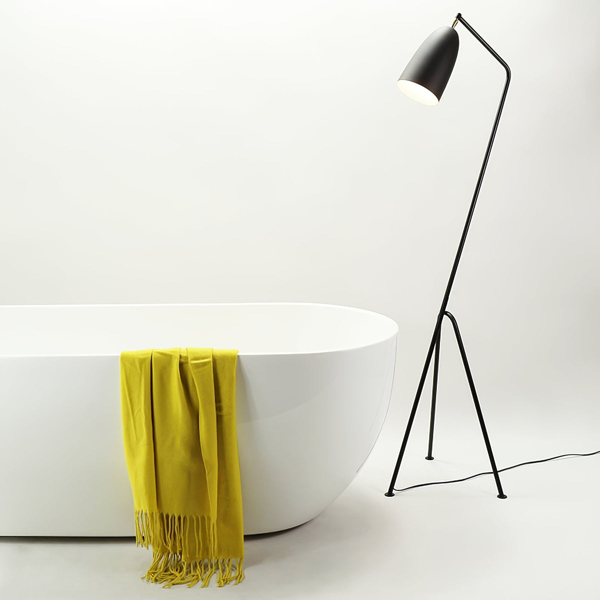 Lean Floor Lamp - view 3