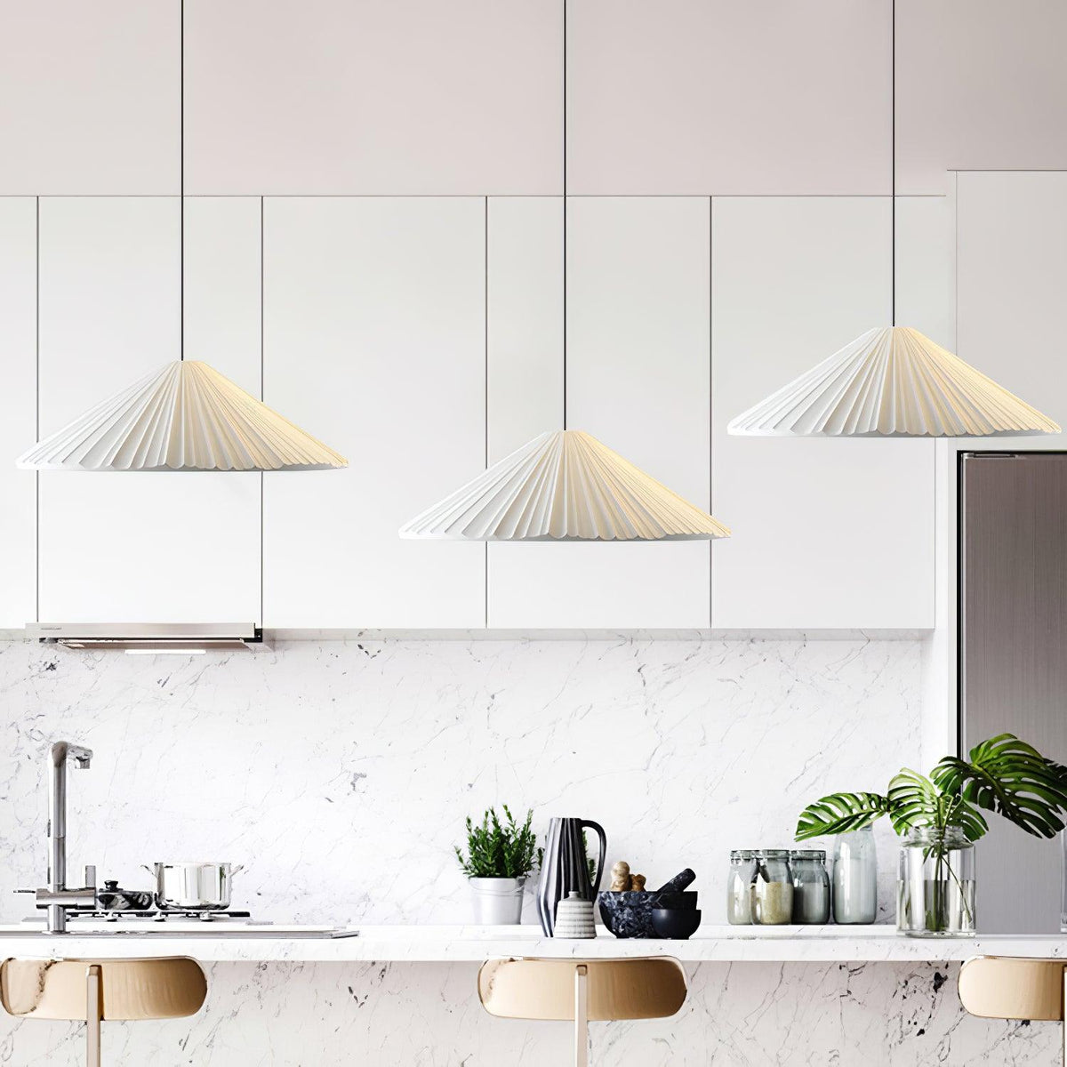 Hat Resin Pendant Lamp