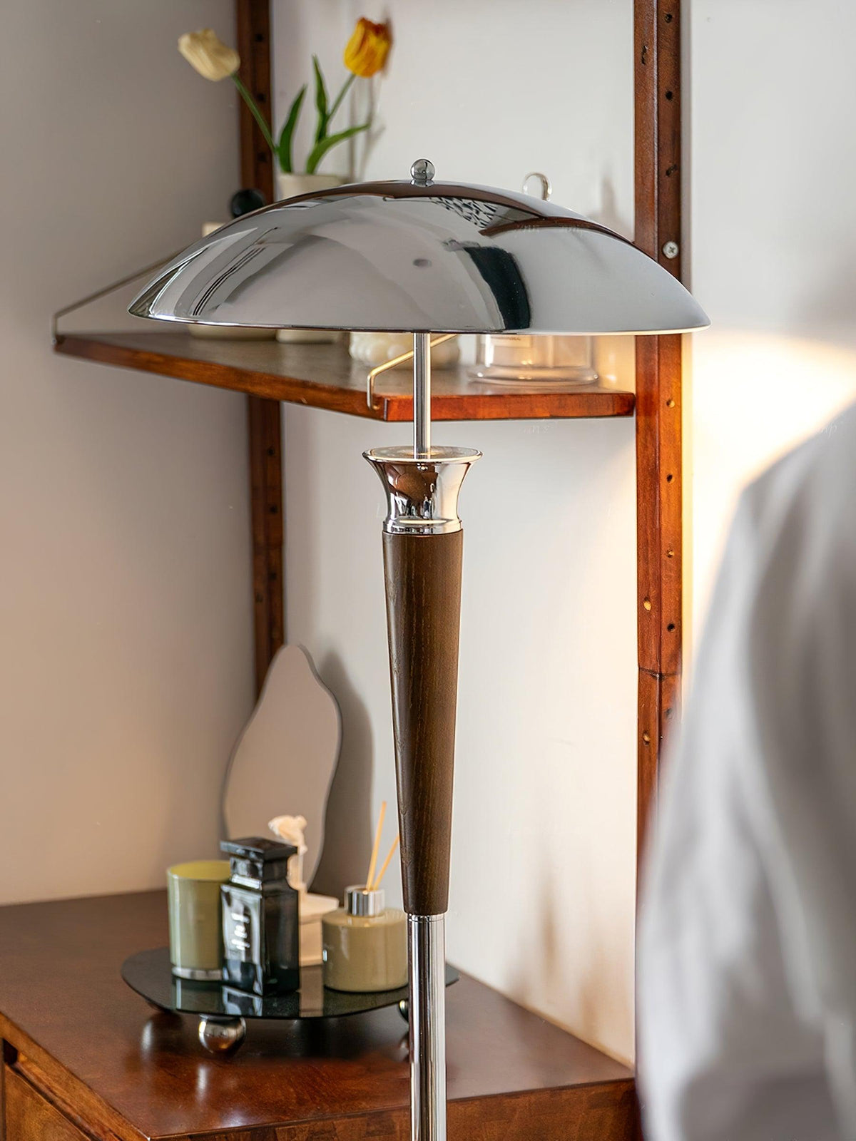 Helmet Floor Lamp - view 7