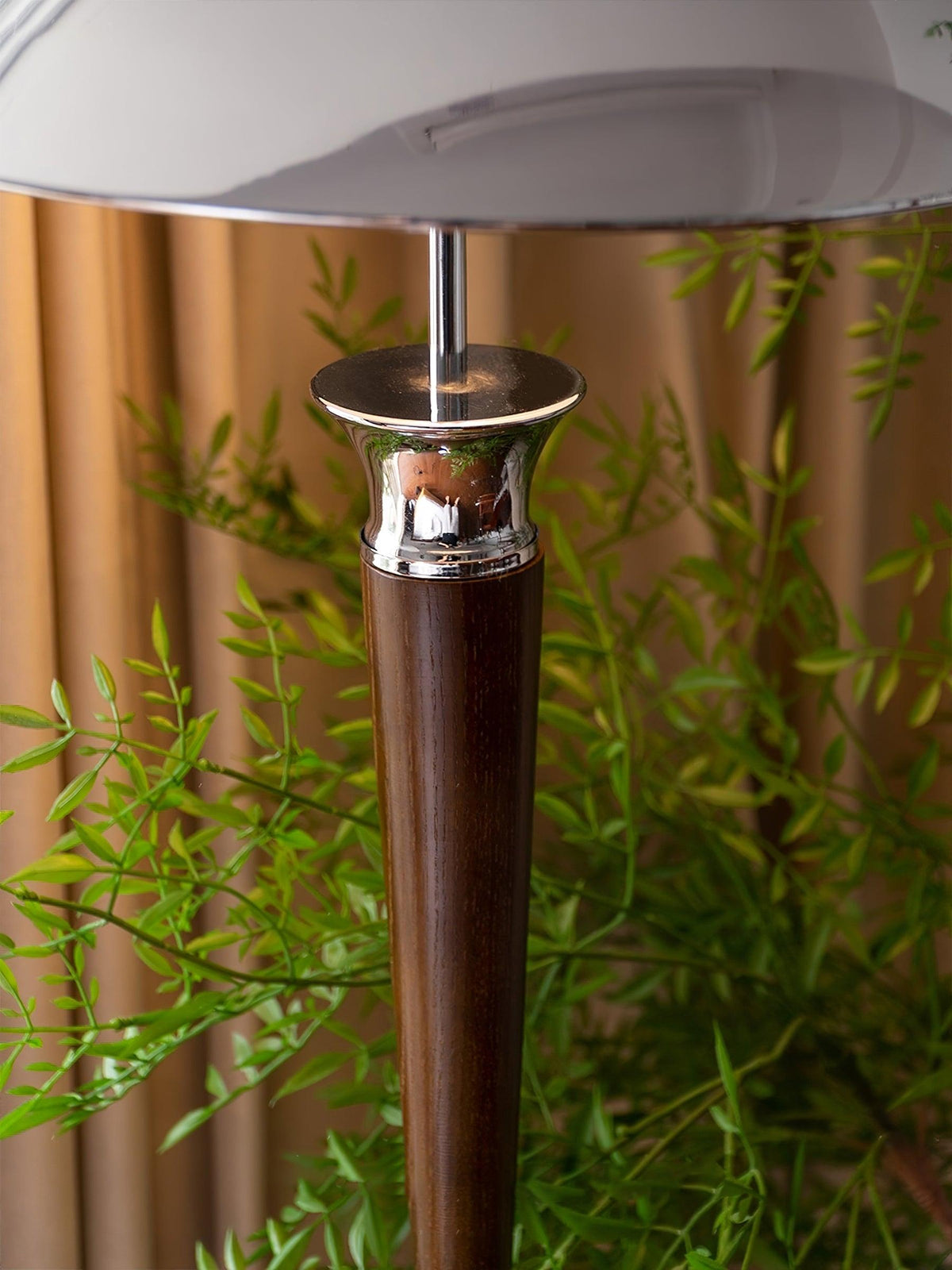 Helmet Floor Lamp - view 11